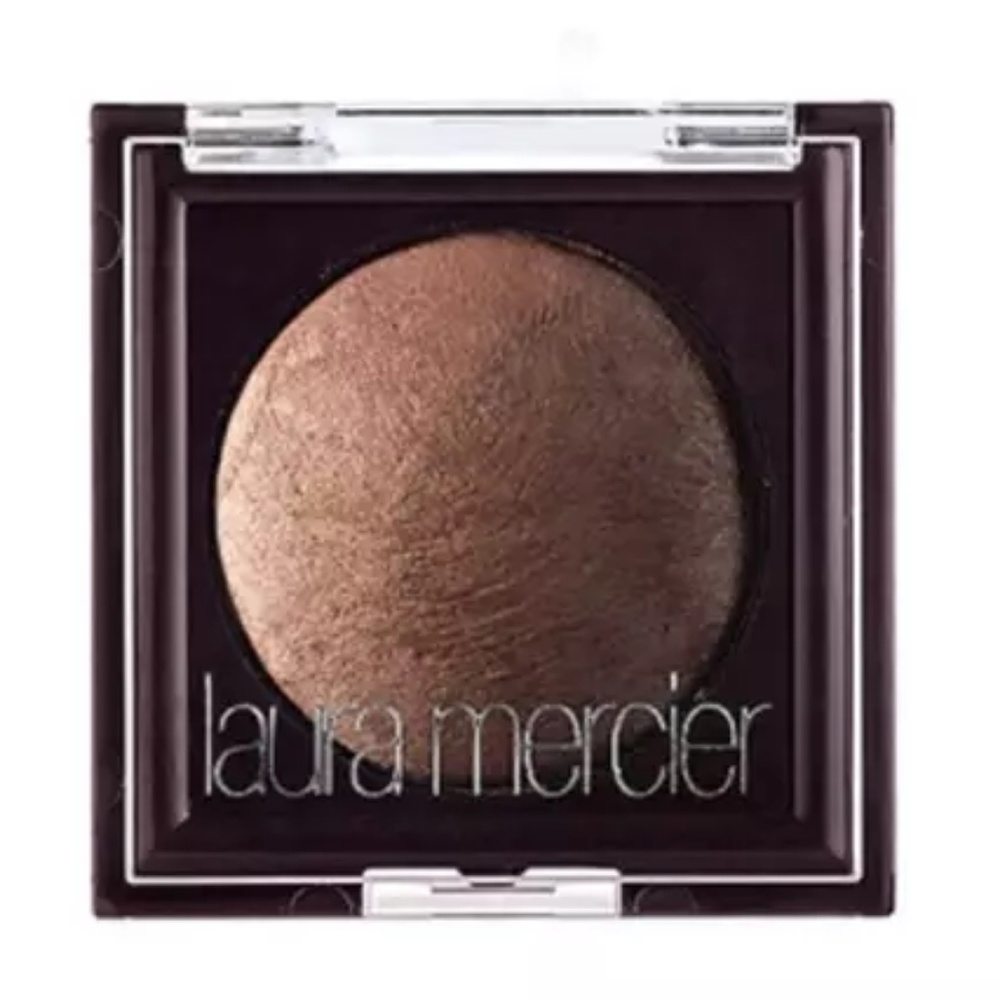 Baked Eye Color in Hot Chocolate